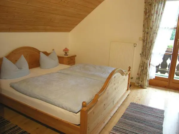 Barmbichlhof Фермерский дом *